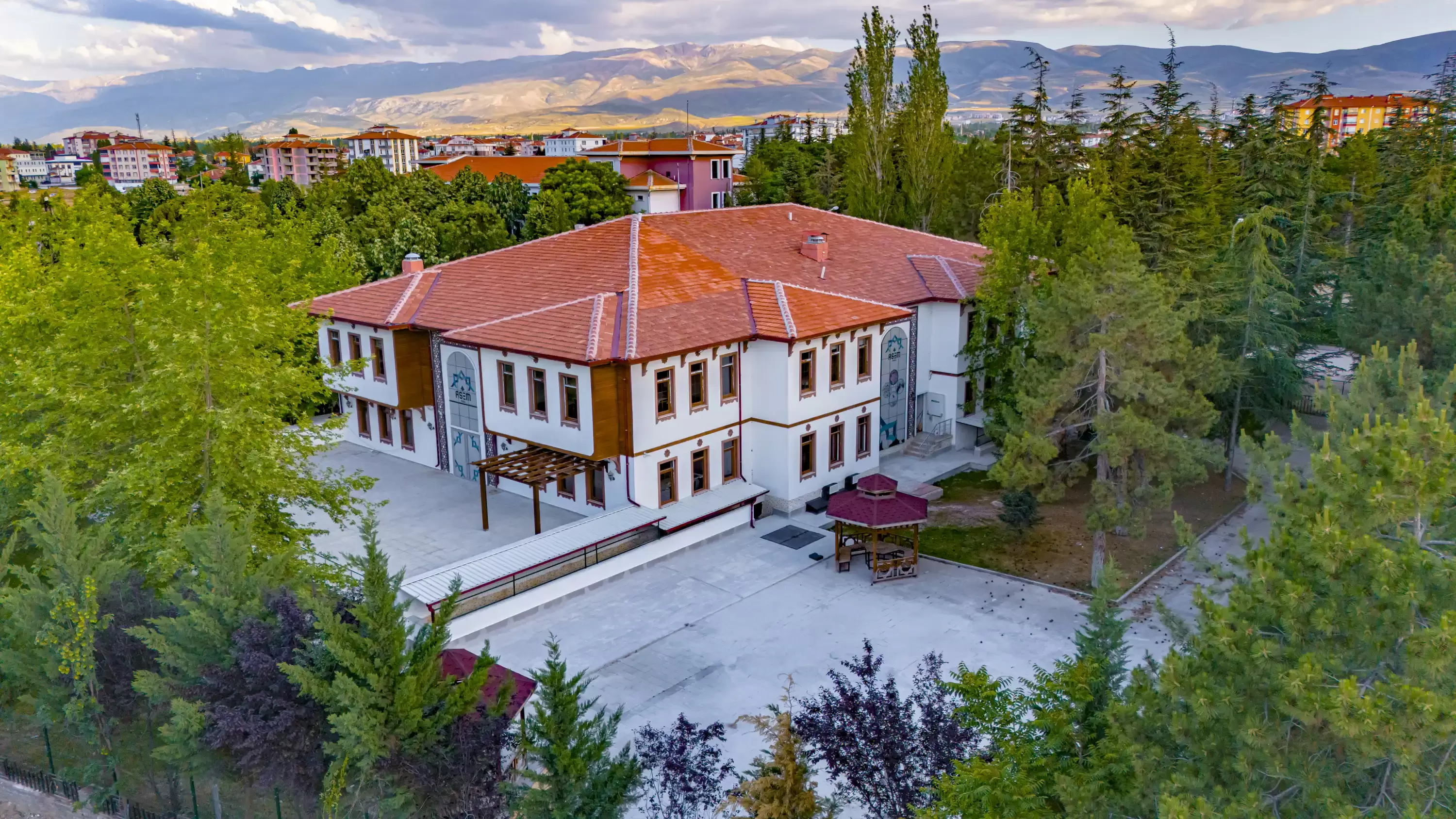 Ereğli Şehir Konağı Yapım İşi